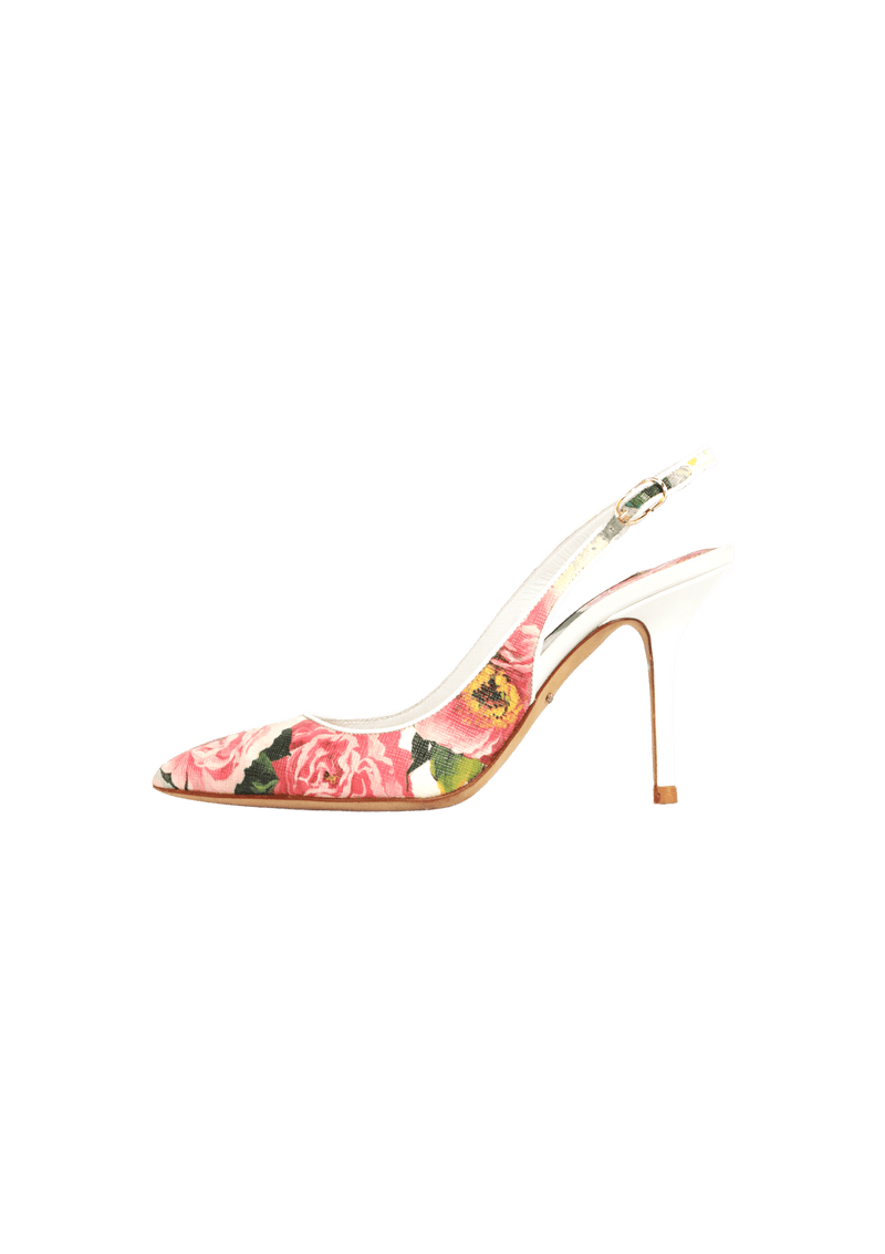 PRINTED SLINGBACK PUMPS  33