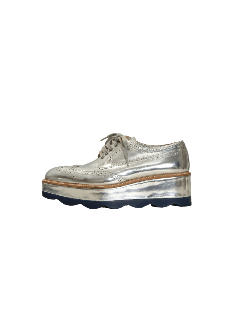 METALLIC SNEAKERS 38