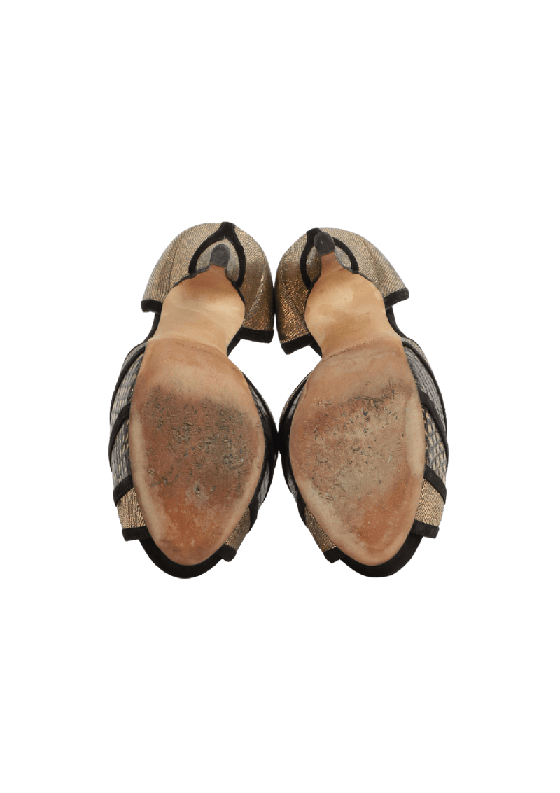 METALLIC SANDALS  32