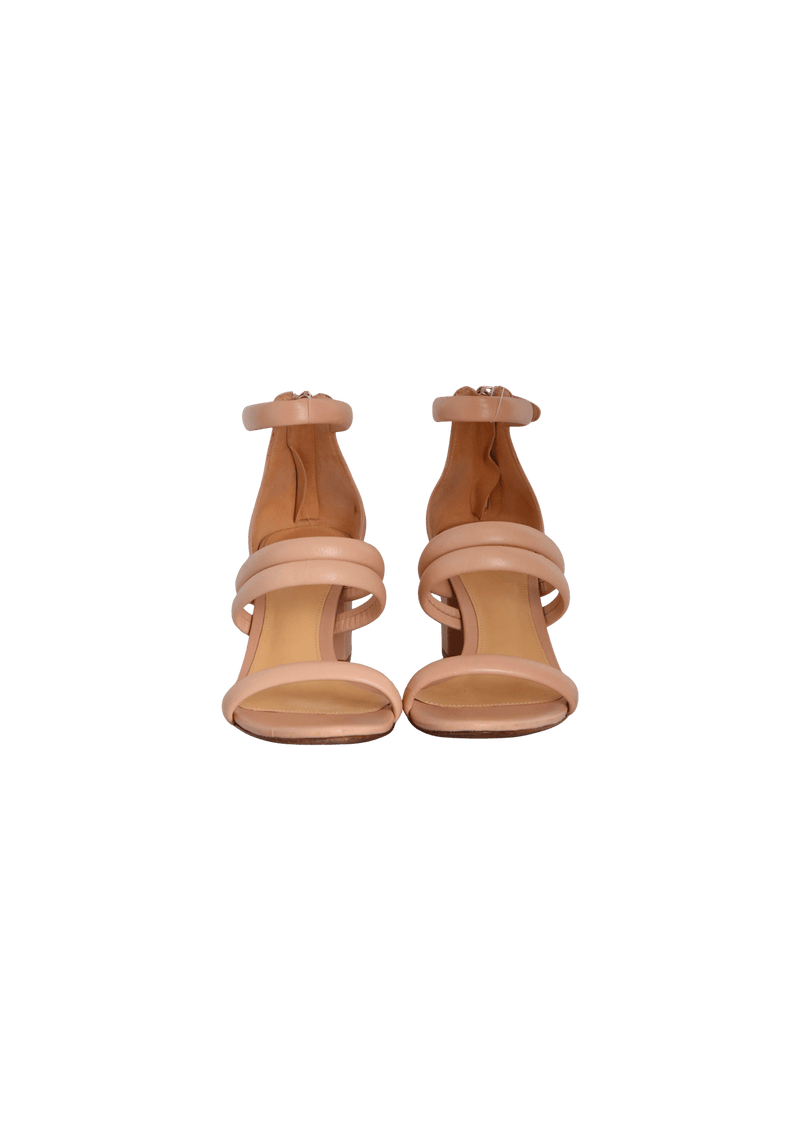 LEATHER SANDALS 37