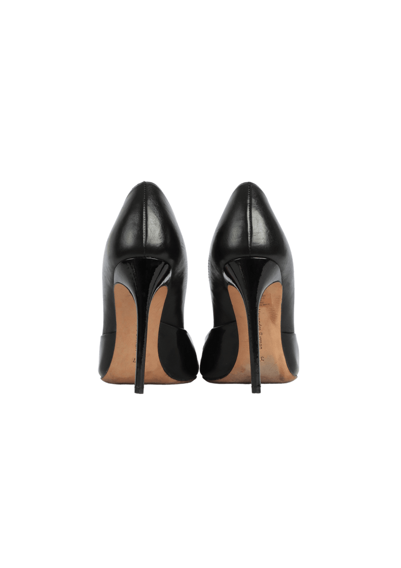 PYTHON PUMPS 35