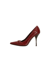 PATENT LEATHER PUMPS 35