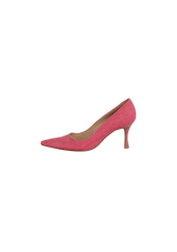 PUMPS