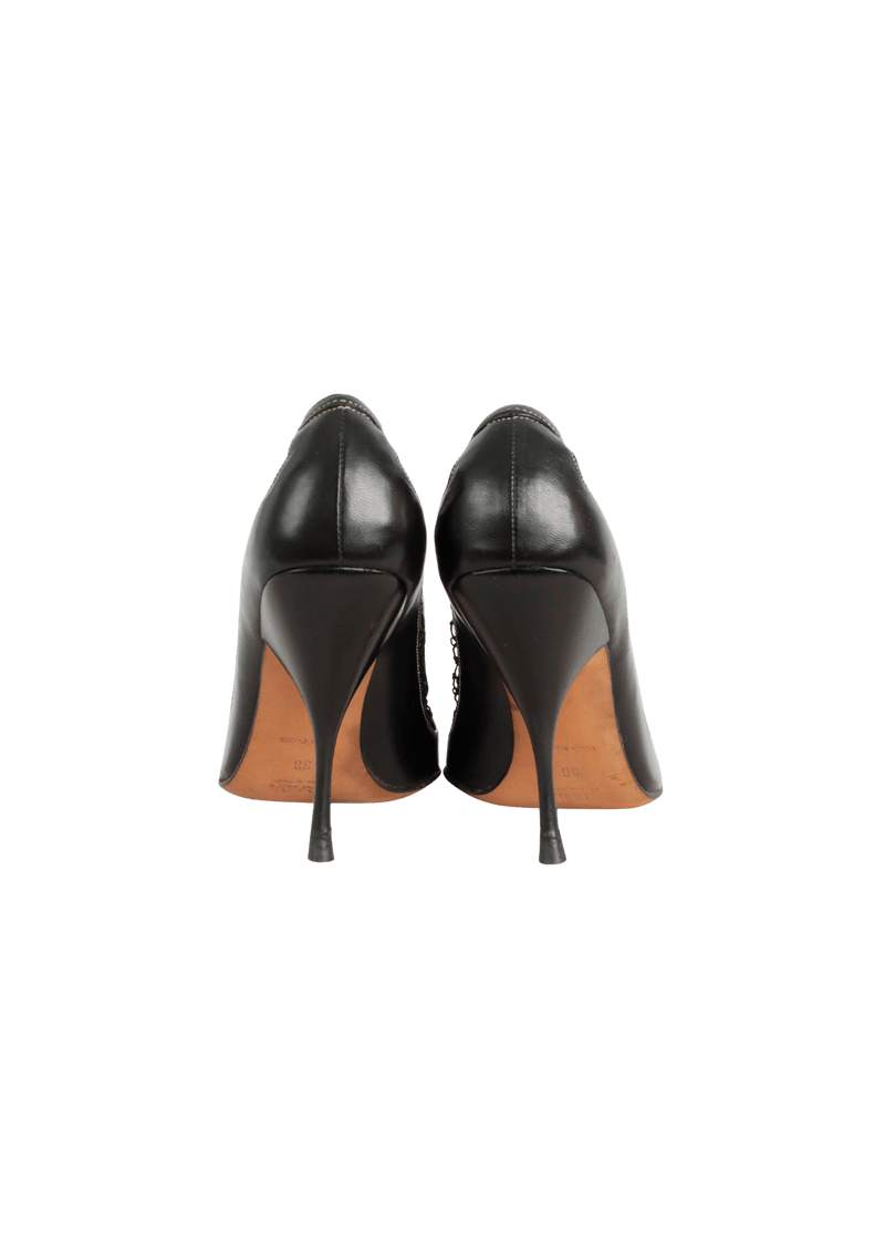 LEATHER PUMPS 37