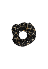 SILK SCRUNCHIE