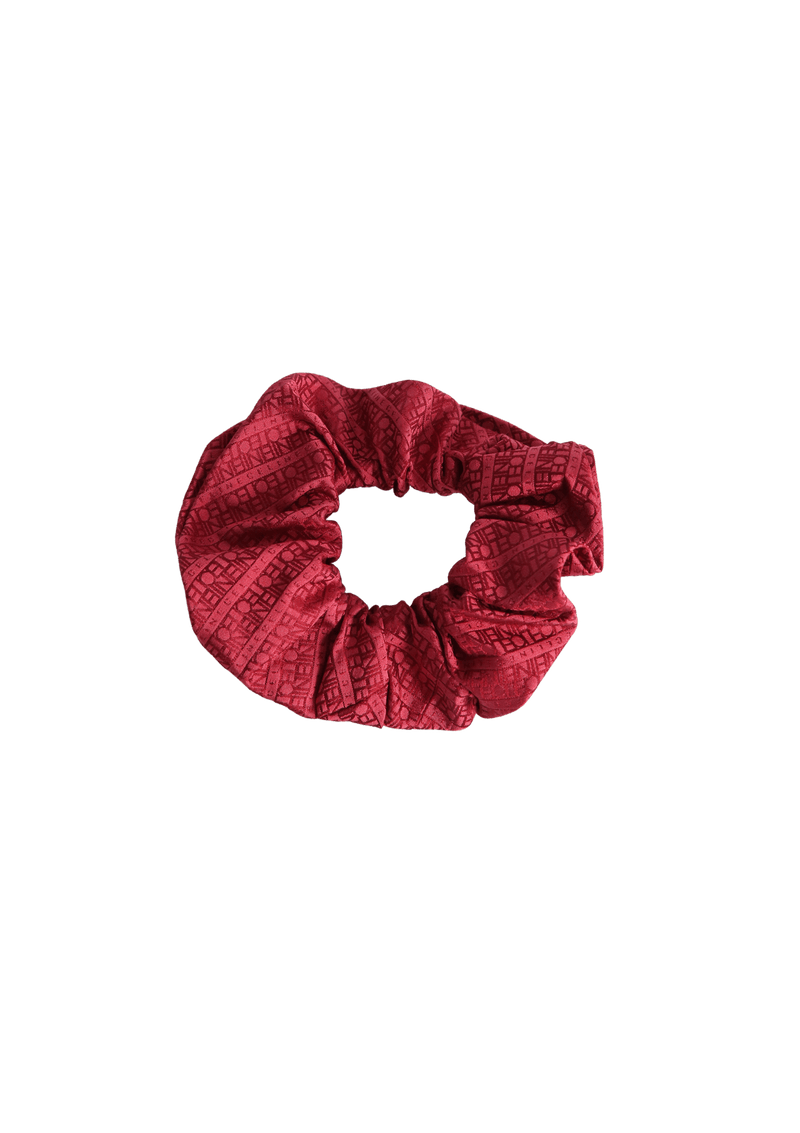 SILK SCRUNCHIE