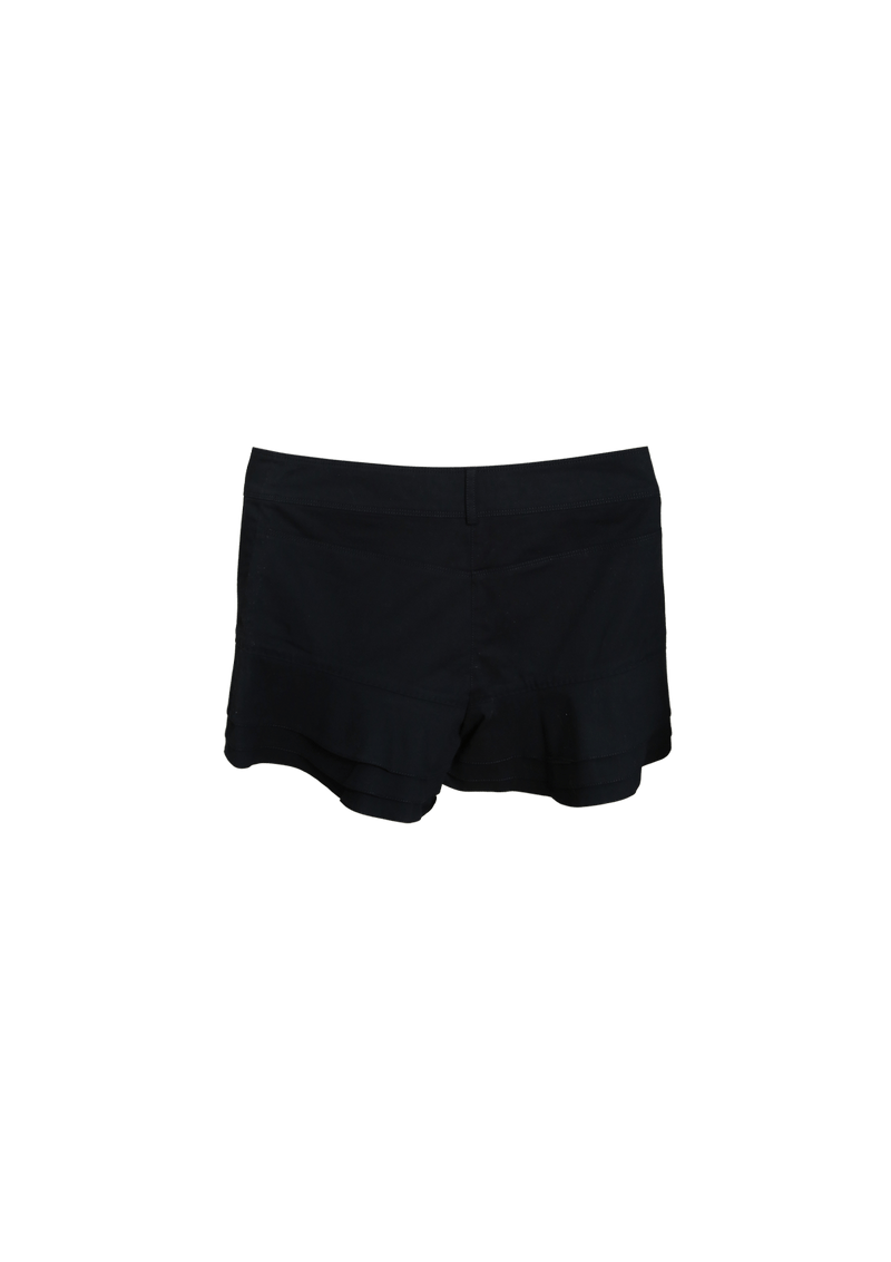 SHORT SAIA CHANEL MINI TIERED RUFFLED SHORTS PRETO ORIGINAL – Gringa