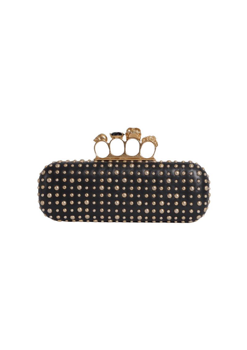 STUDDED KNUCKLE CLUTCH