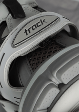 TRACK SNEAKERS 42