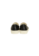 ICON STRIPE THOMPSON SLIP ON SNEAKER 43