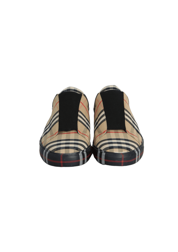 NOVA CHECK MARKHAM SLIP ON SNEAKERS 42