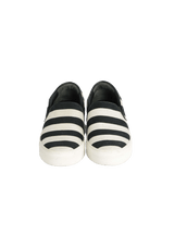 SLIP ON SNEAKERS 33