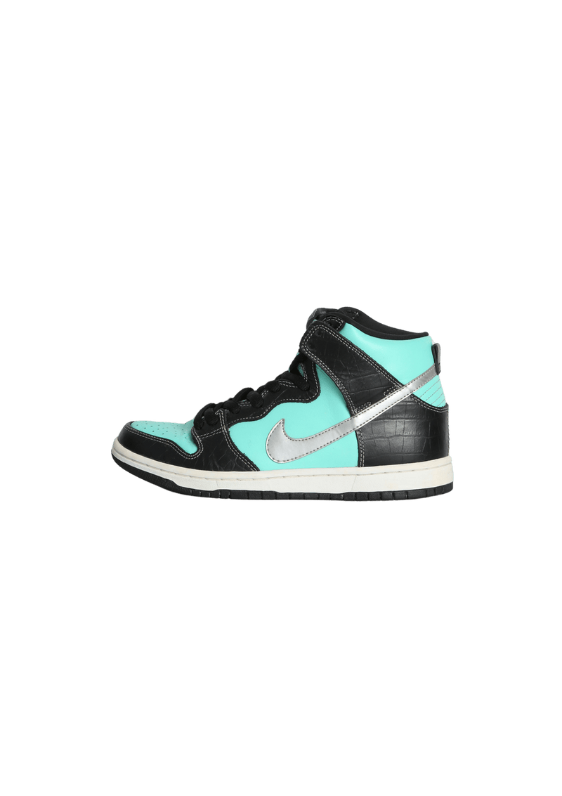 Nike sb dunk high diamond tiffany hotsell