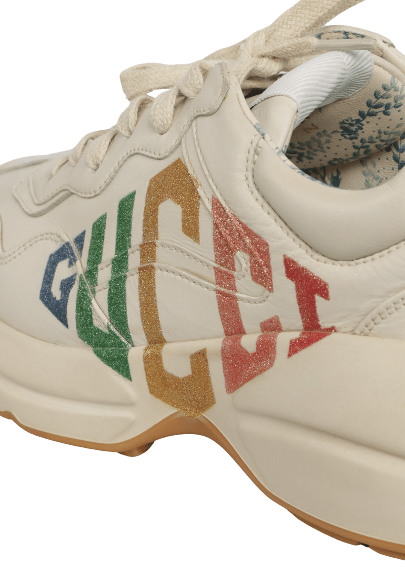 Tenis top chunky gucci