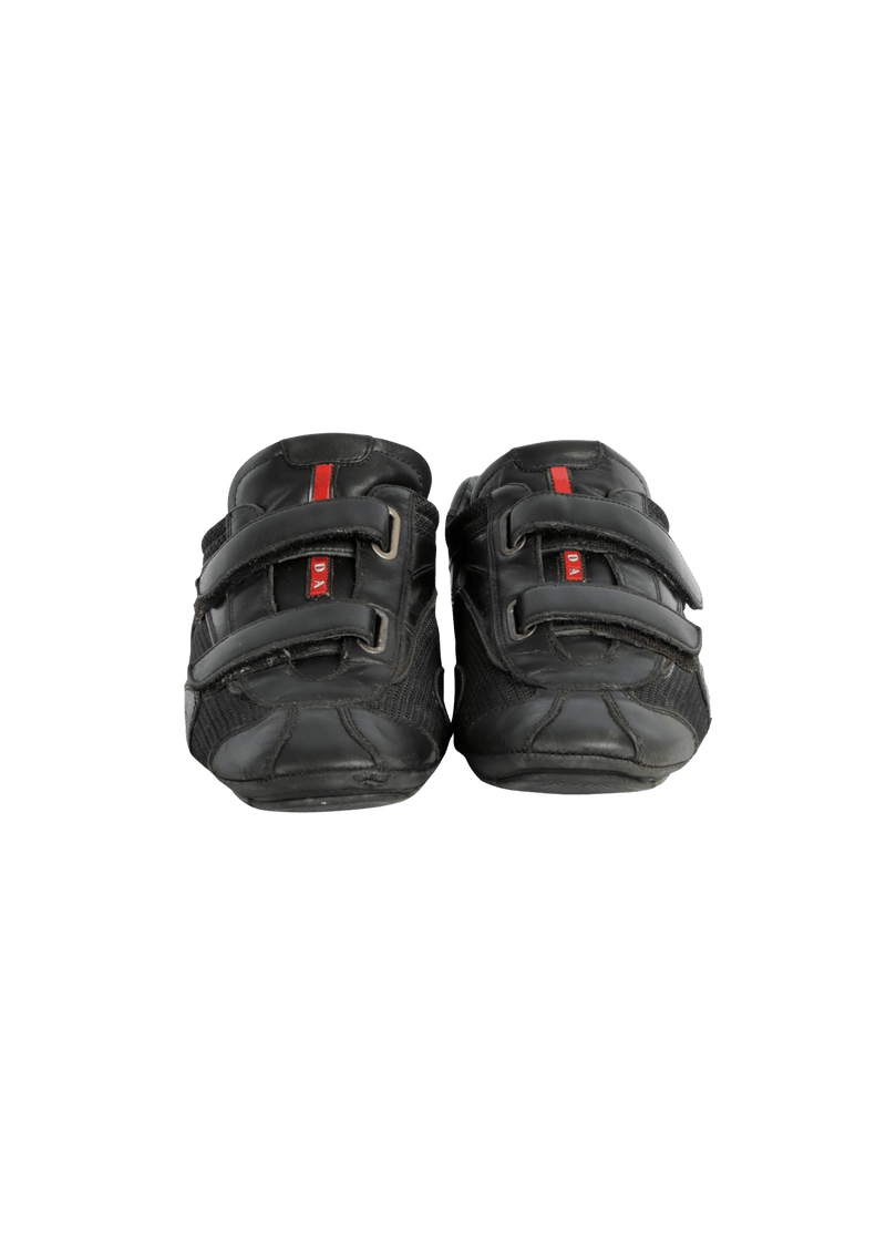 VELCRO SNEAKERS 40