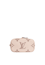 MONOGRAM GIANT EMPREINTE VANITY PM