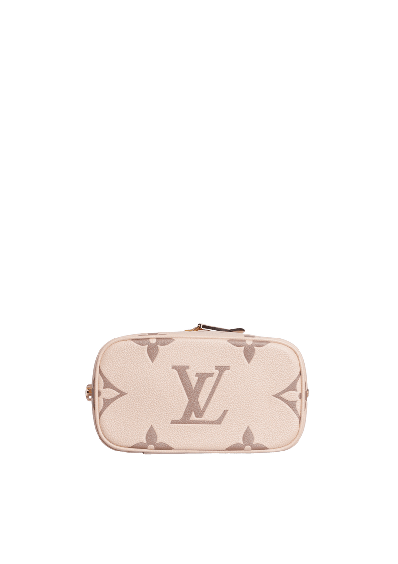 MONOGRAM GIANT EMPREINTE VANITY PM