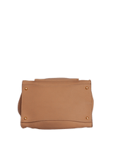 VITELLO DAINO FRONT POCKET WING TOTE