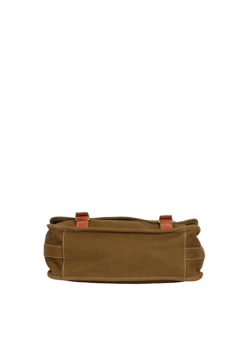 CANVAS MESSENGER BAG