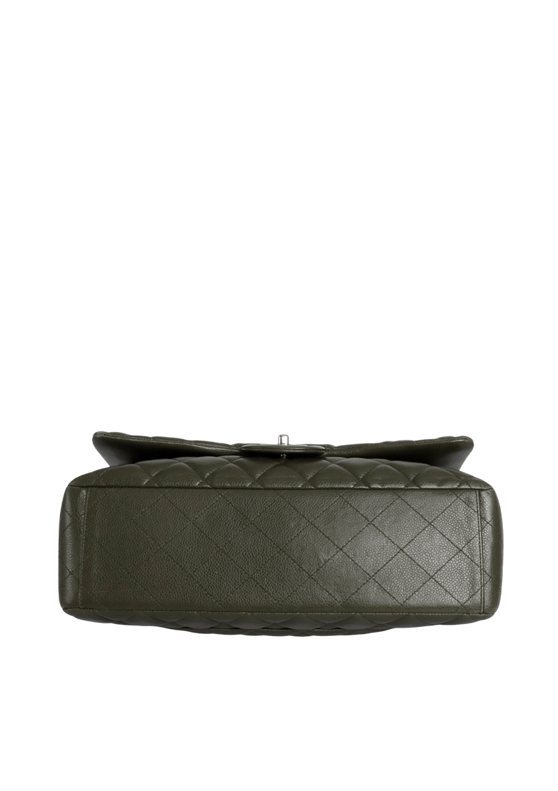 MAXI CLASSIC DOUBLE FLAP CAVIAR