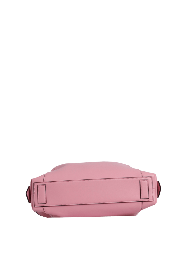 SMALL ANTIGONA SOFT BAG