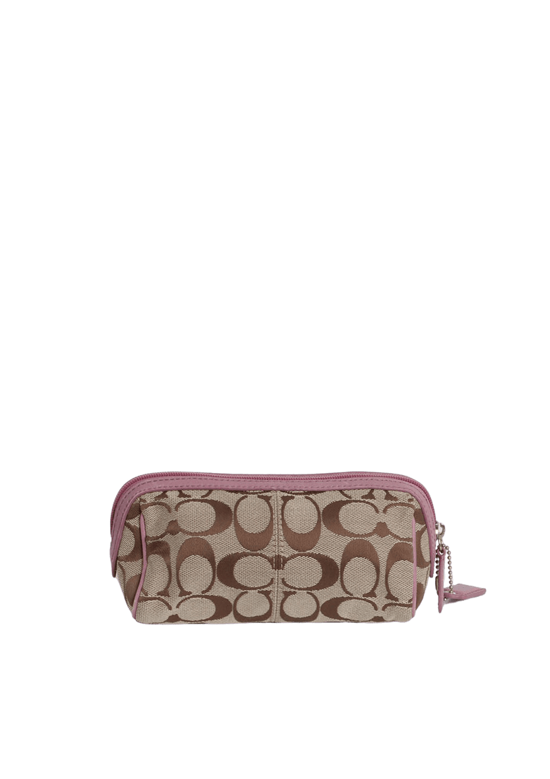 SIGNATURE MAKEUP BAG