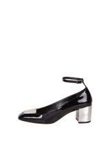 PATENT LEATHER PUMPS 37