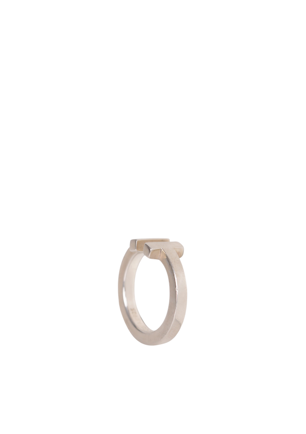 SILVER T RING