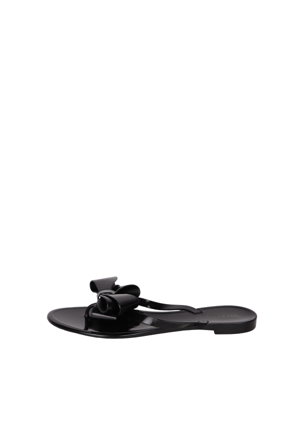 RUBBER FLIP FLOPS 36