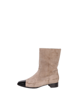 SUEDE BOOTS 35