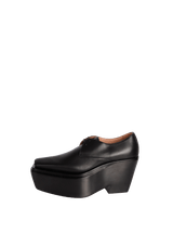 LEATHER LOAFERS 41