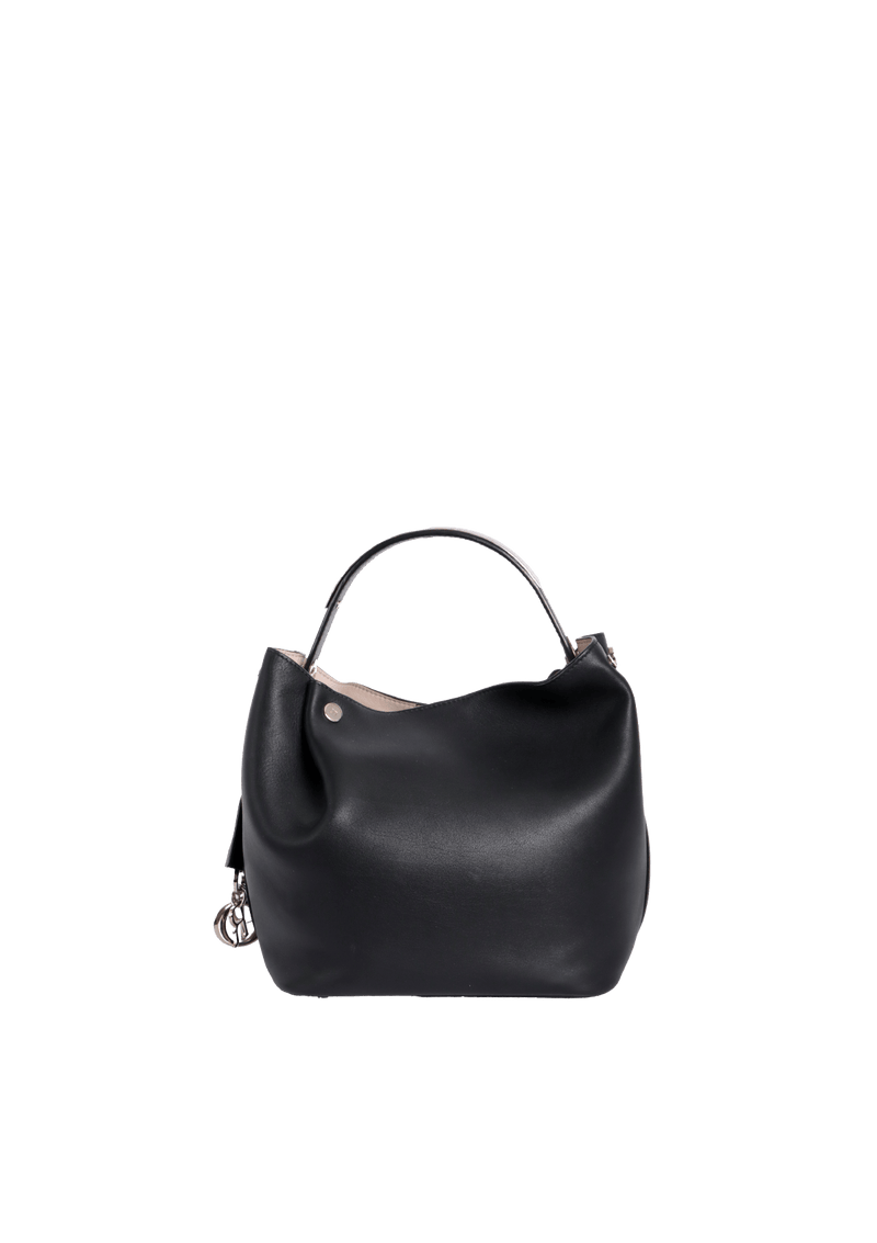 LEATHER BUCKET BAG