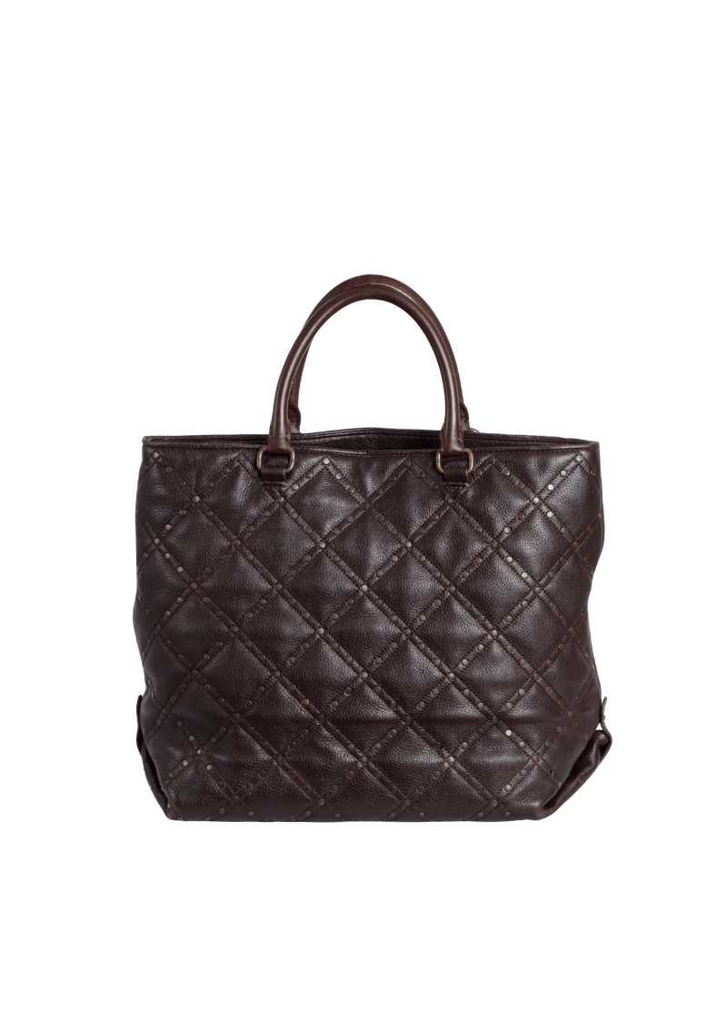 QUILTED STUD TOTE