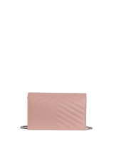 CASSANDRE ENVELOPE MATELASSÉ CHAIN WALLET