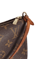 MONOGRAM POCHETTE ACCESSOIRES