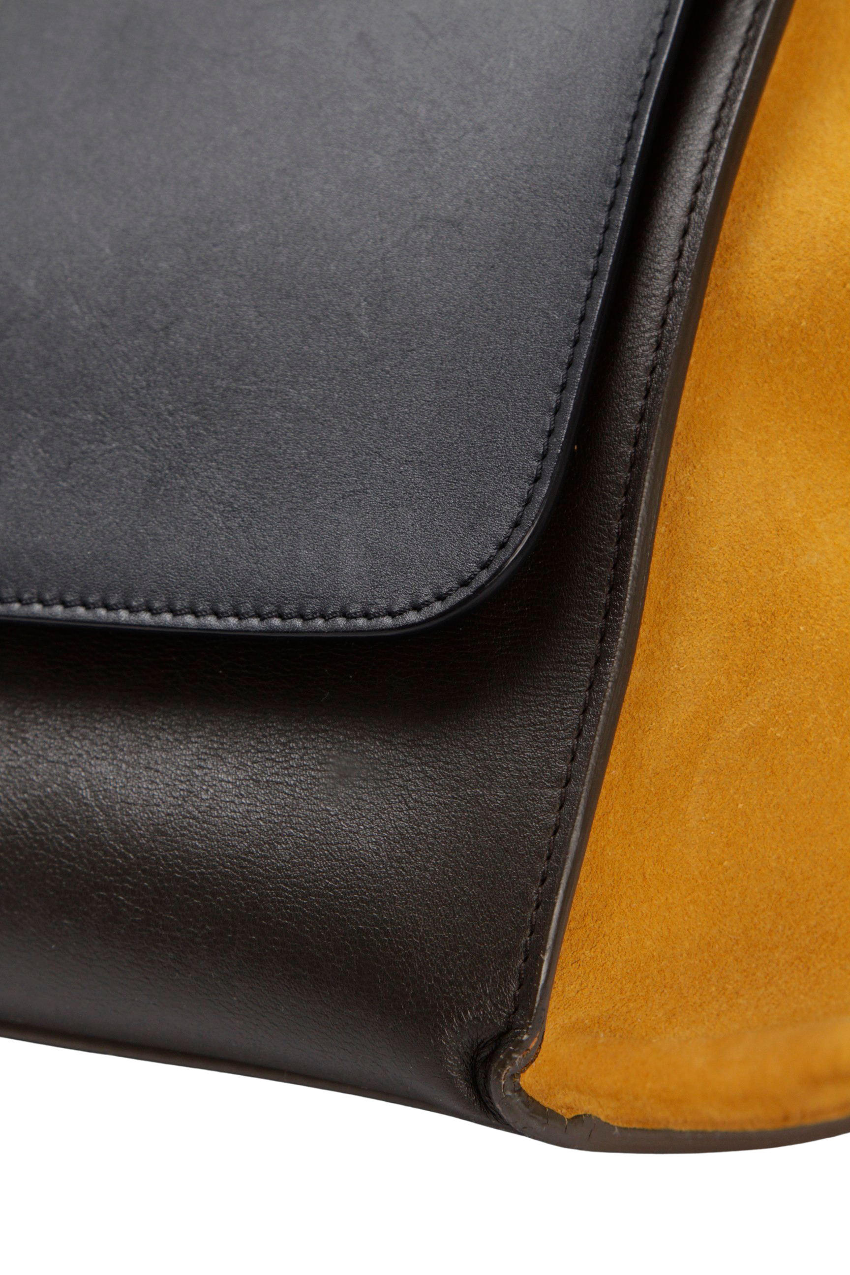 MEDIUM TRAPEZE BAG