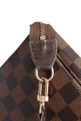 DAMIER ÉBÈNE POCHETTE ACCESSOIRES BAG