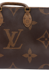 MONOGRAM GIANT REVERSE ONTHEGO MM