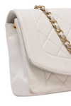 MEDIUM DIANA FLAP BAG