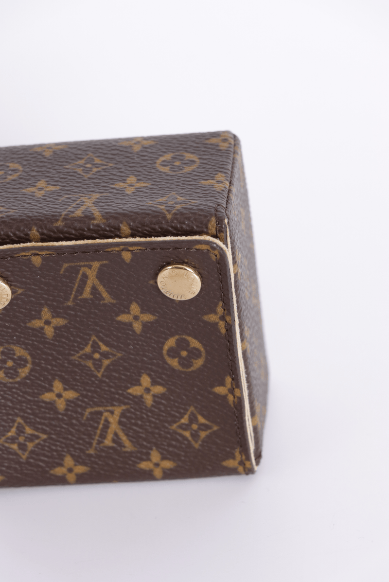 MONOGRAM FOLDING JEWELRY CASE