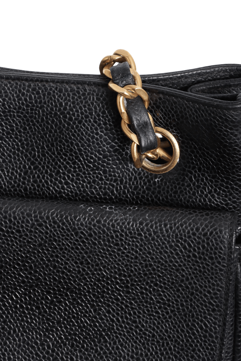 VINTAGE CAVIAR FRONT POCKET BAG