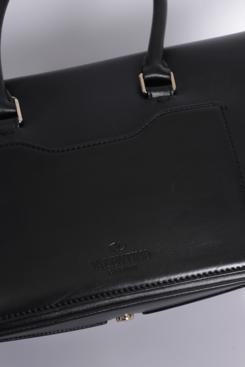 BOLSA VALENTINO ROCKSTUD DEMILUNE BAG PRETO ORIGINAL – Gringa