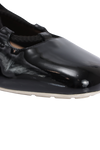 PATENT LEATHER PUMPS 34
