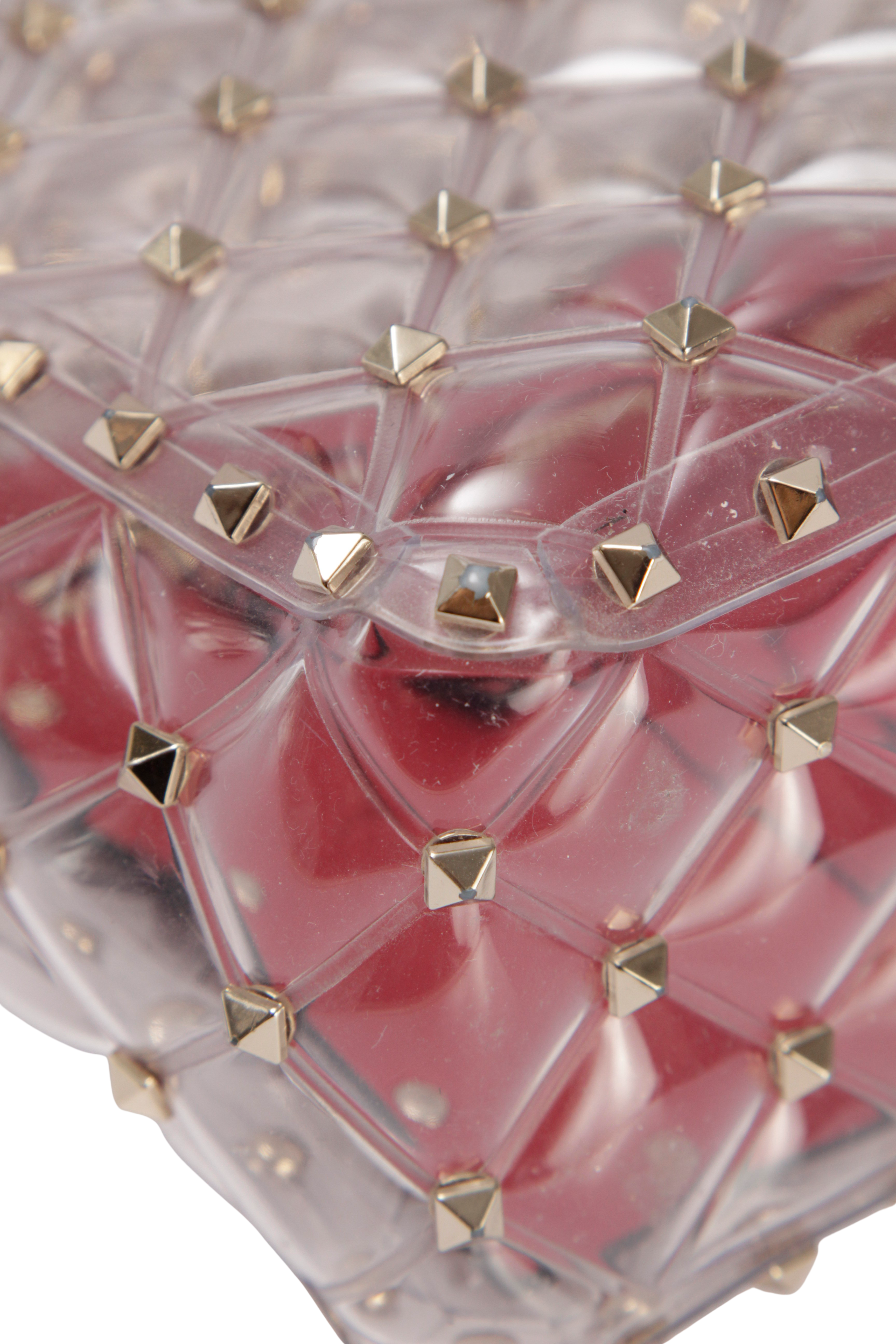 MEDIUM ROCKSTUD SPIKE QUILTED PVC