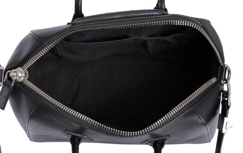 MEDIUM ANTIGONA BAG