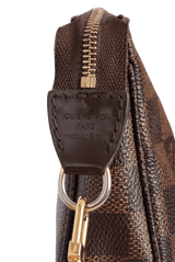 DAMIER ÉBÈNE POCHETTE ACCESOIRES