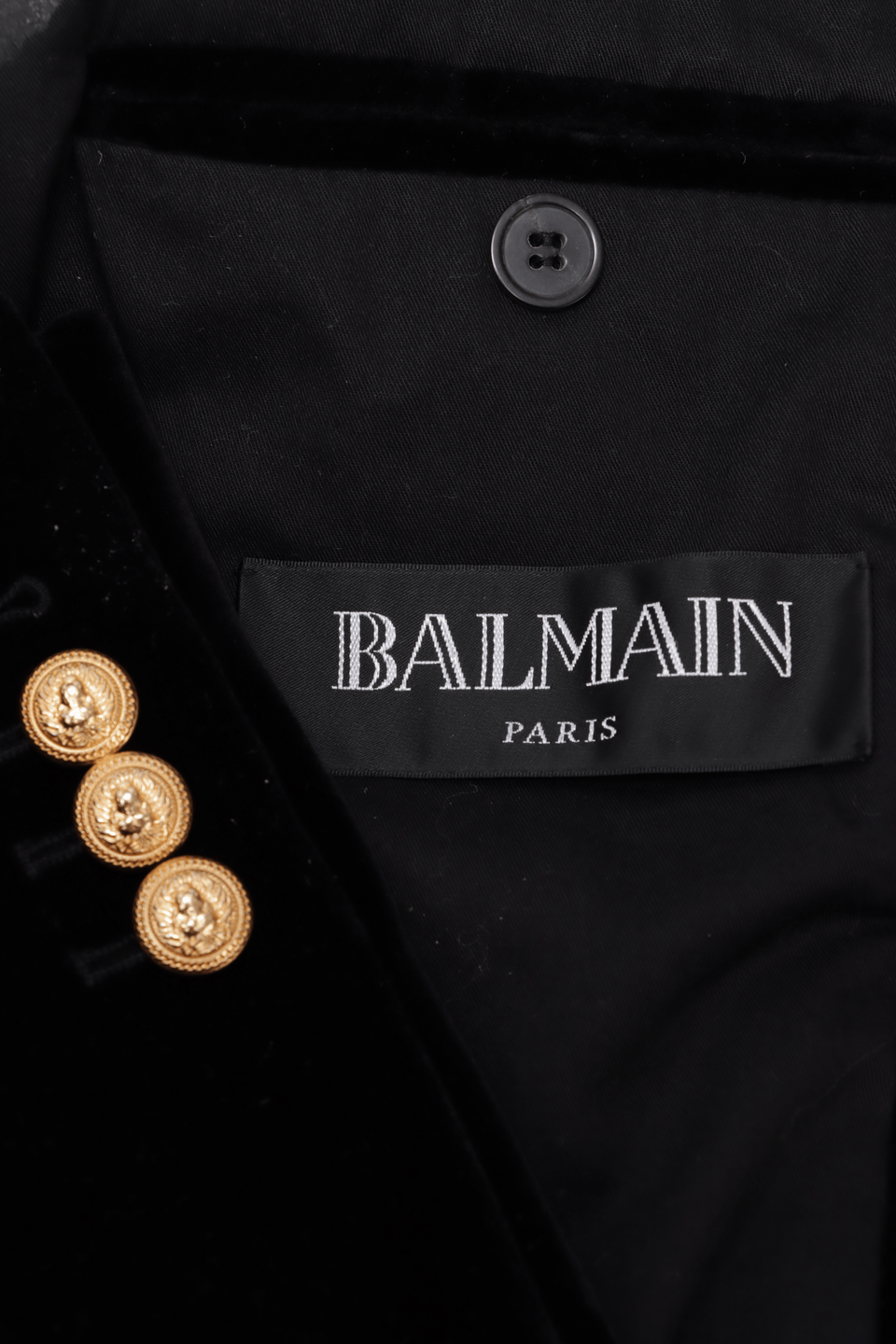 BLAZER BALMAIN VELVET BLAZER PRETO 48 ORIGINAL – Gringa