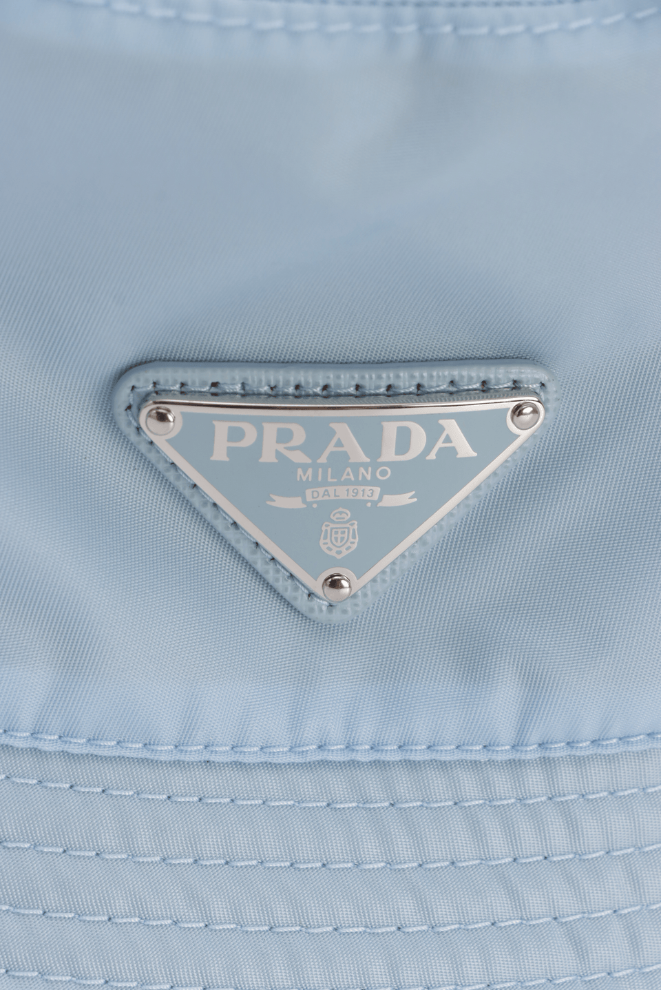 CHAPÉU PRADA RE-NYLON BUCKET HAT G AZUL ORIGINAL – Gringa