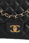 MAXI CLASSIC DOUBLE FLAP CAVIAR