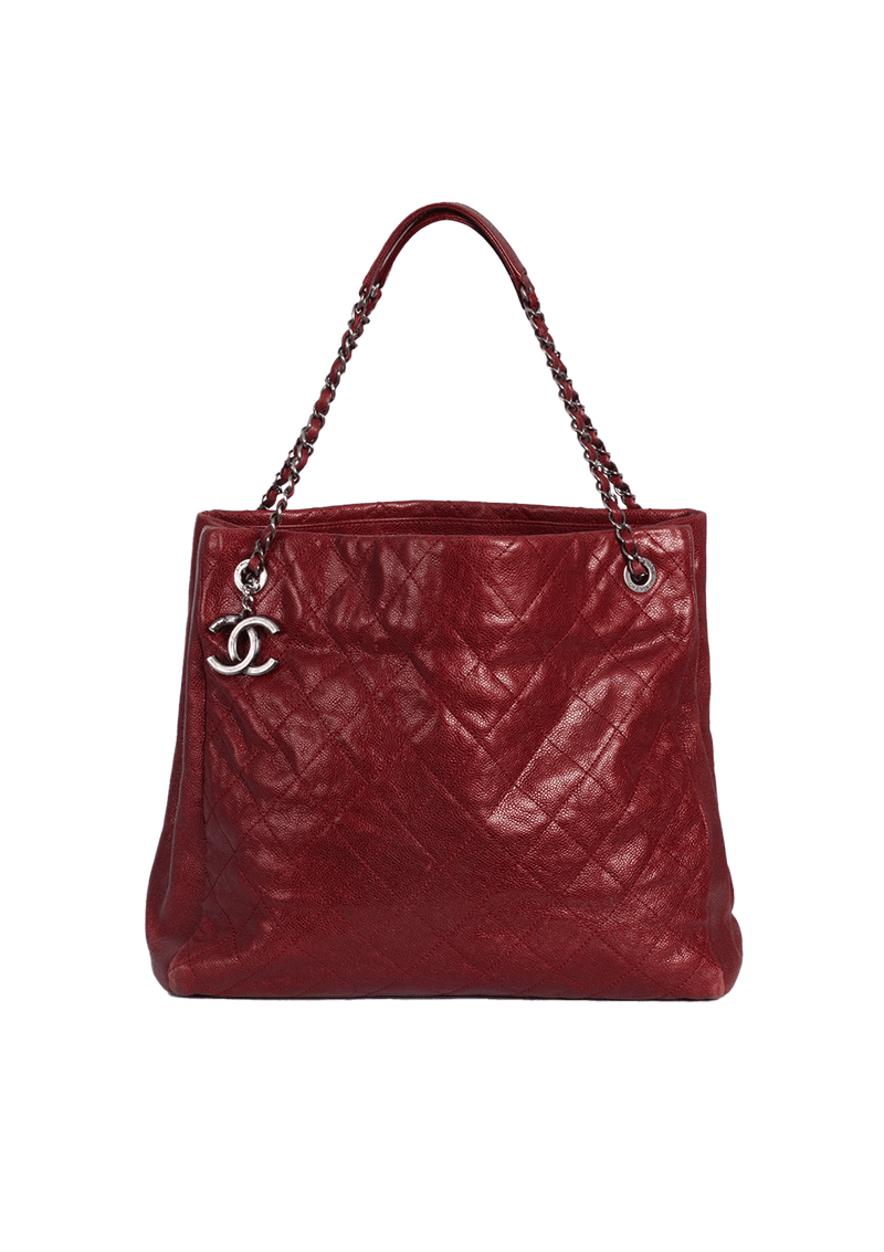 CHIC TALL SHOPPING TOTE CAVIAR